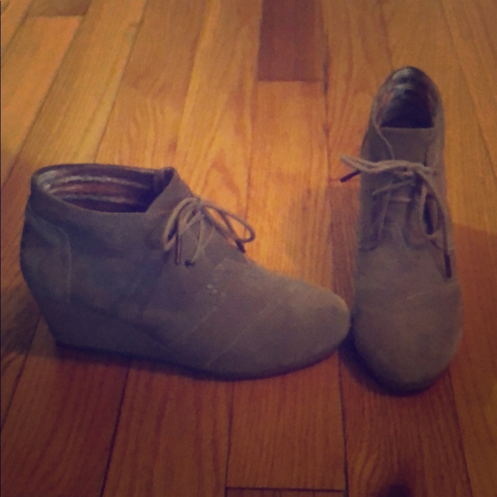 Toms Beige Booties